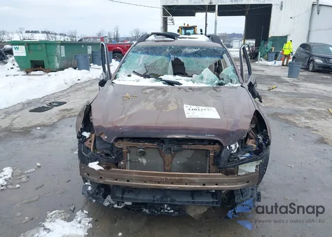 2013 Subaru Outback 2.5I Premium z USA, uszkodzony, nr VIN 4S4BRBGC5D3315189